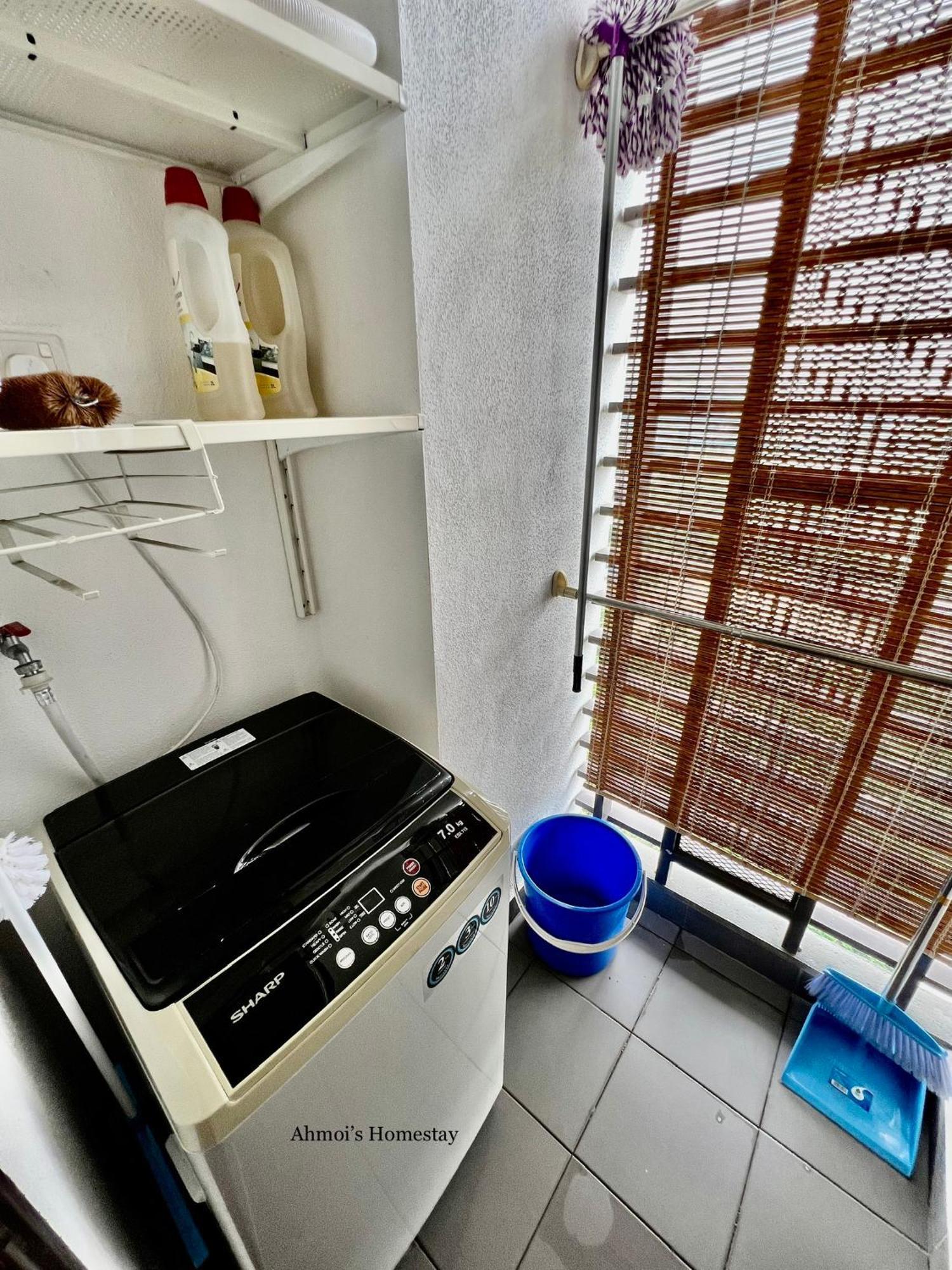 Cozy Style 2 Pax 名宿 - Landmark Residence 2- Free Wi-Fi, Free Parking, Youtube Каджанг Экстерьер фото